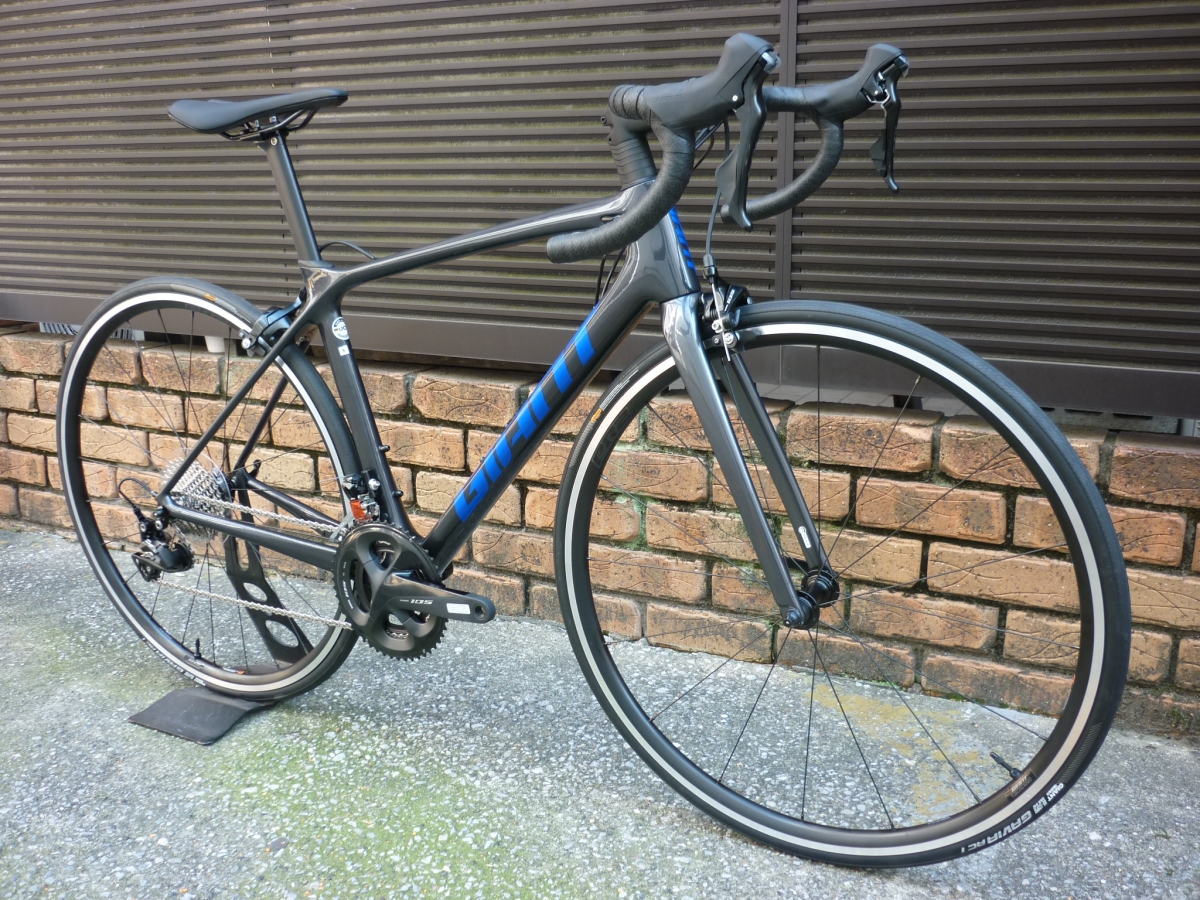 GIANT】「TCR ADVANCED 2 KOM」ヒルクライムに特化した軽量