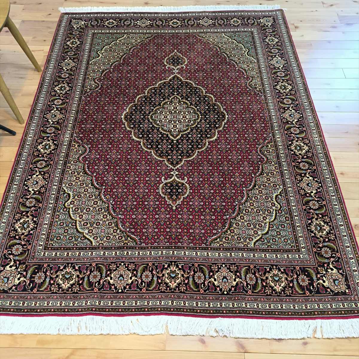 楽天市場】ペルシャ絨毯 【本物イラン産】 タブリーズ産 レッド マヒ柄