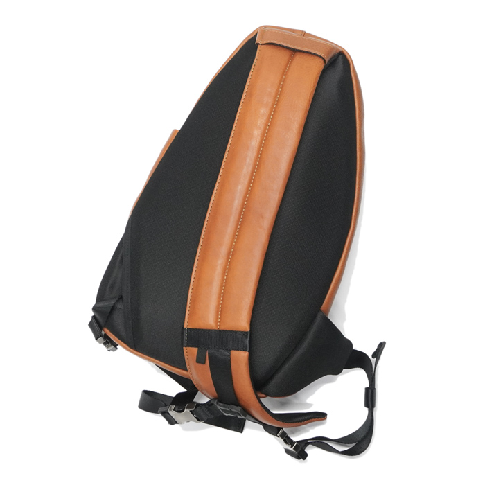 WILD SWANS（ワイルドスワンズ）CERVINO（チェルヴィーノ）”MINERBA