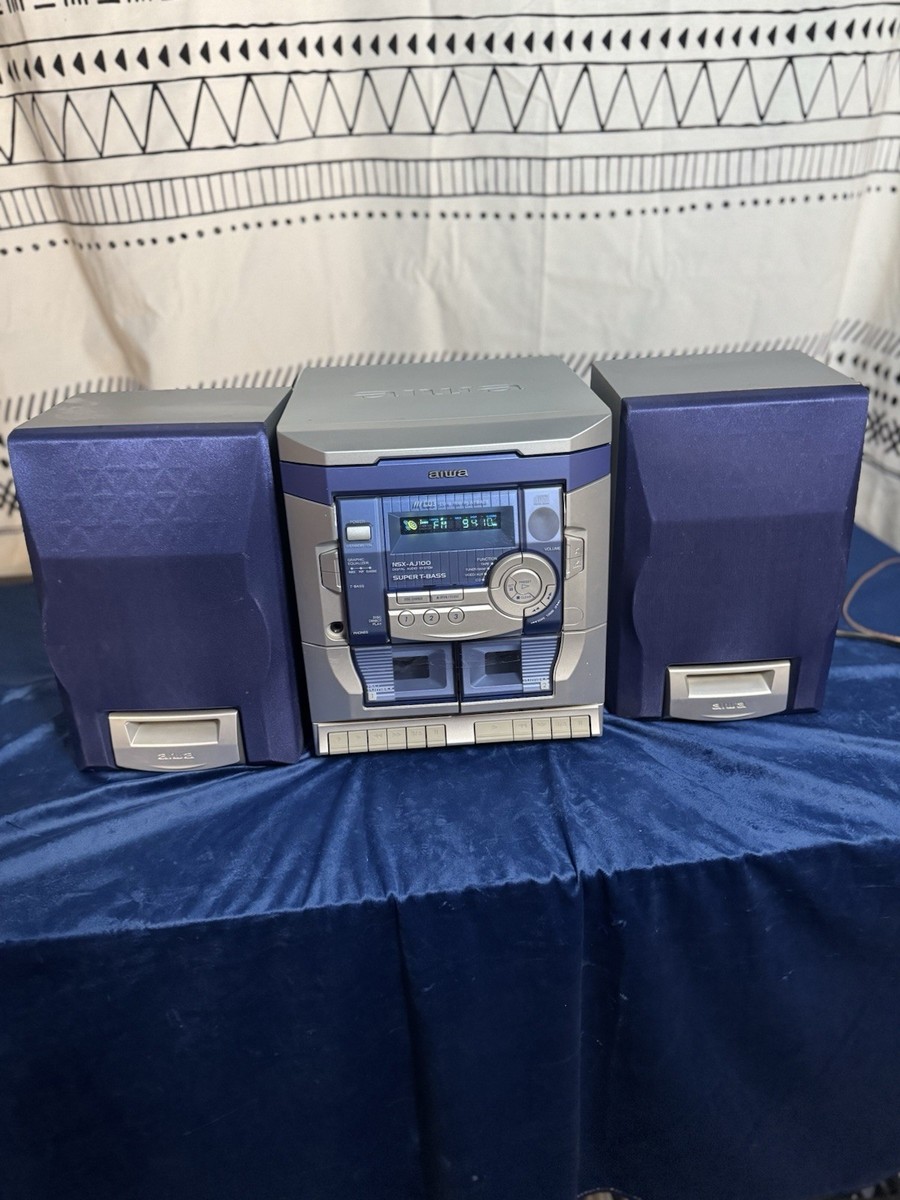 Aiwa NSX-AJ100 Audio System 3 CD/Radio/AUX/Dual Cassette Player W