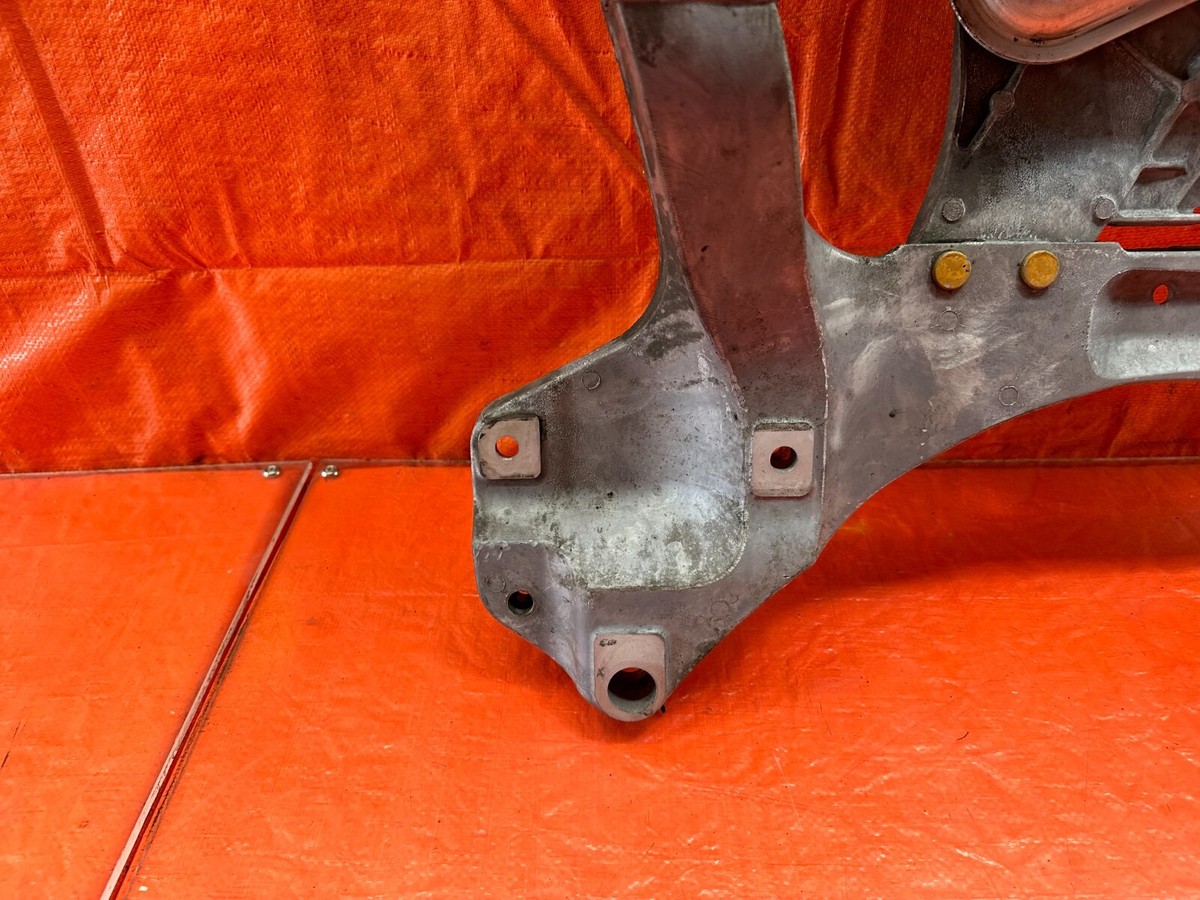 09-13 INFINITI G37 - FRONT SUBFRAME CROSSMEMBER K FRAME ENGINE