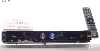 シャープ、業界最長の5倍録りを搭載した「AQUOSブルーレイ」 - CNET Japan