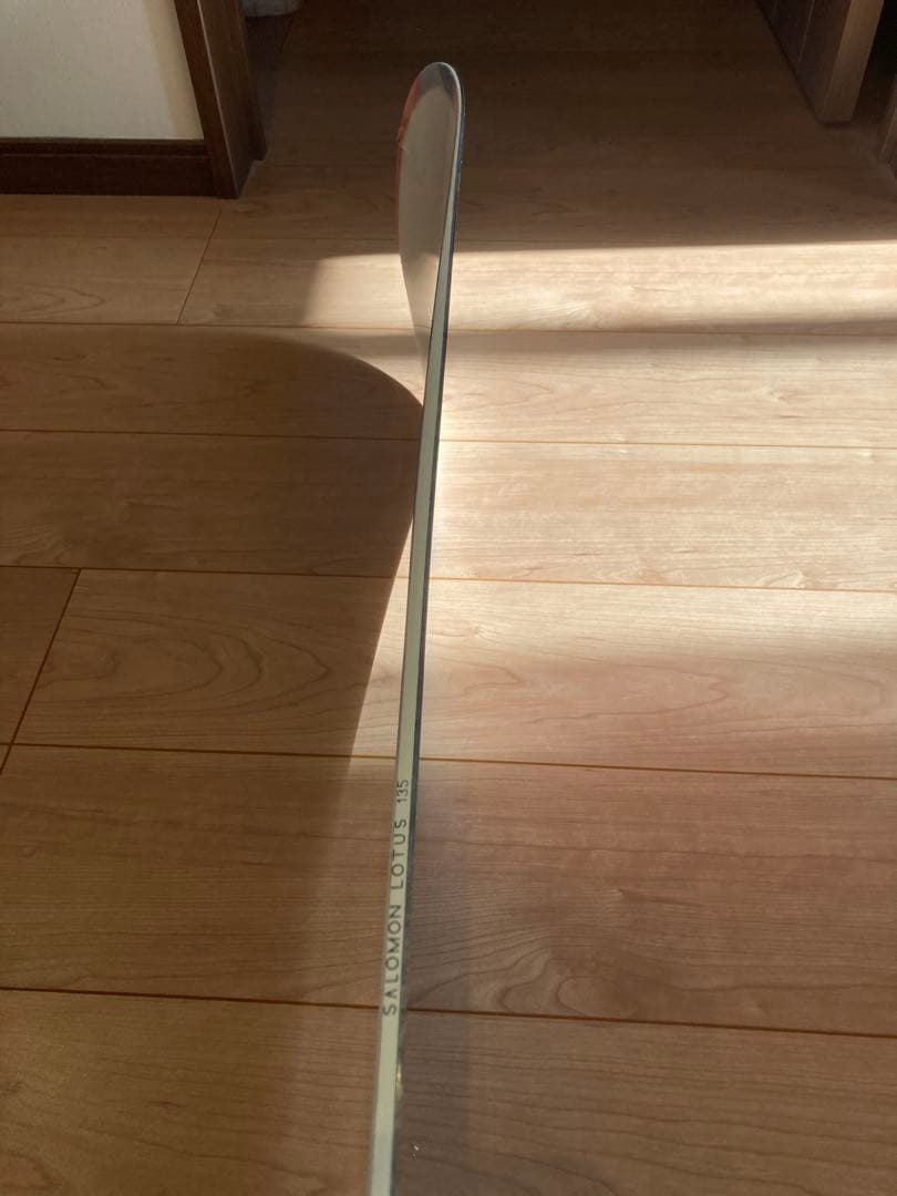 SALOMON LOTUS 135 スノーボード