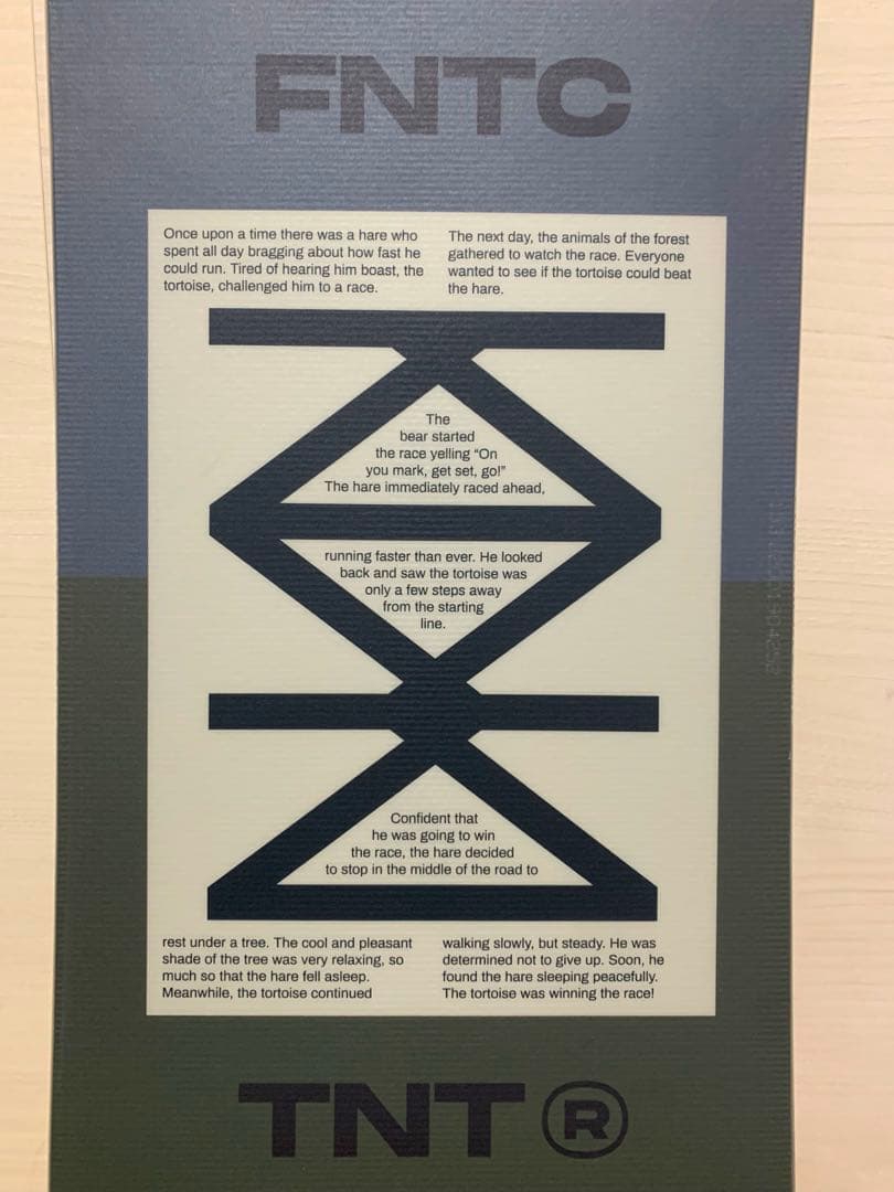 FNTC TNT-R 153cm 22-23モデル スノーボード板 ケース付き