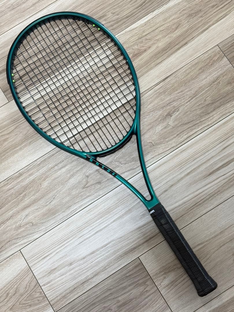 ウィルソンwilson ブレード98 v9 16×19 テニスラケットG2